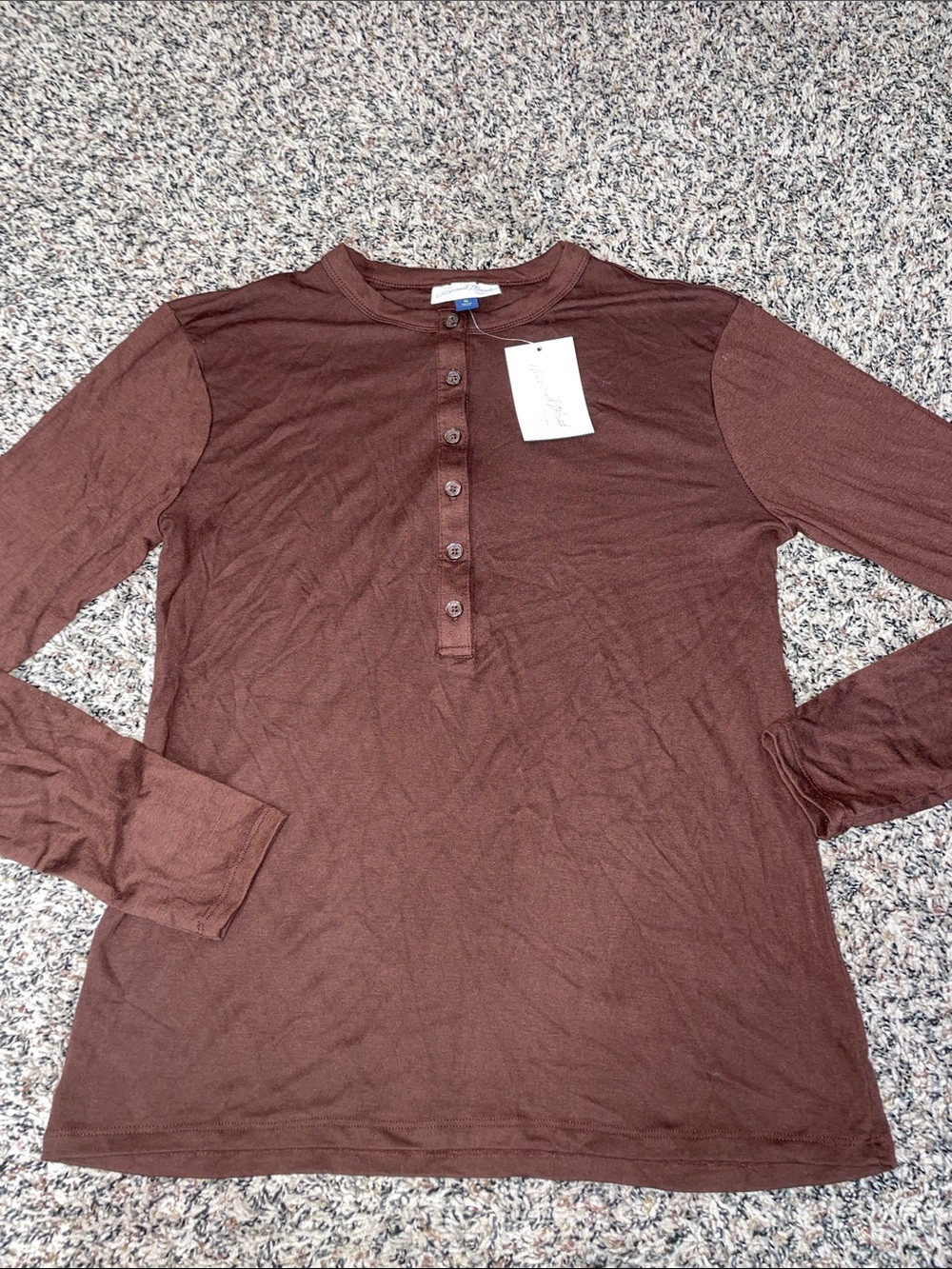 Universal Thread Brown Long-Sleeve Henley Shirt Woman’s XL NWT